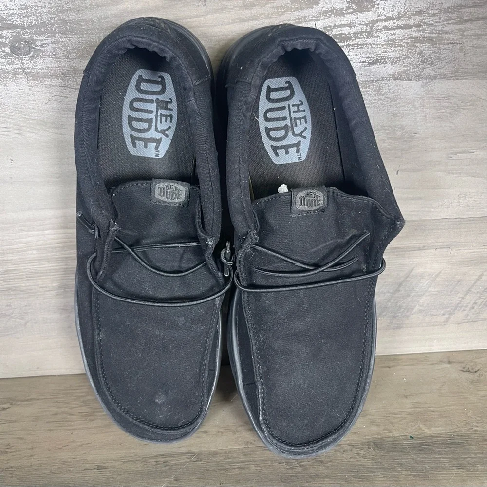 Hey Dude Wally X Mens 10 Triple Black Slip Resistant Work Wear Slip On‎ Shoes